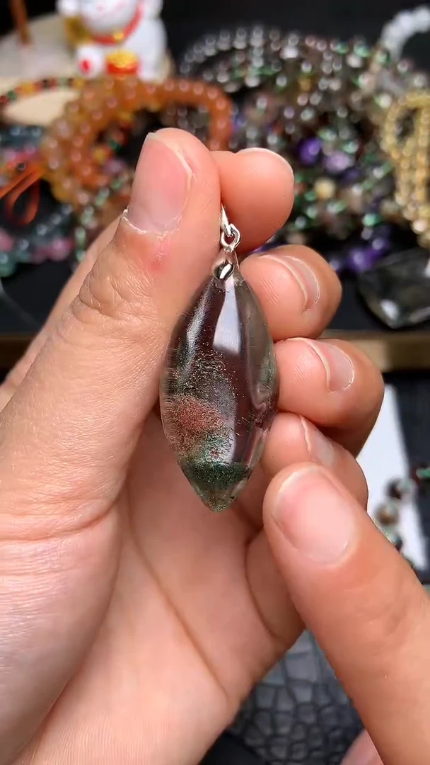 【闪购商品】水晶吊坠(赠链)未镶嵌58