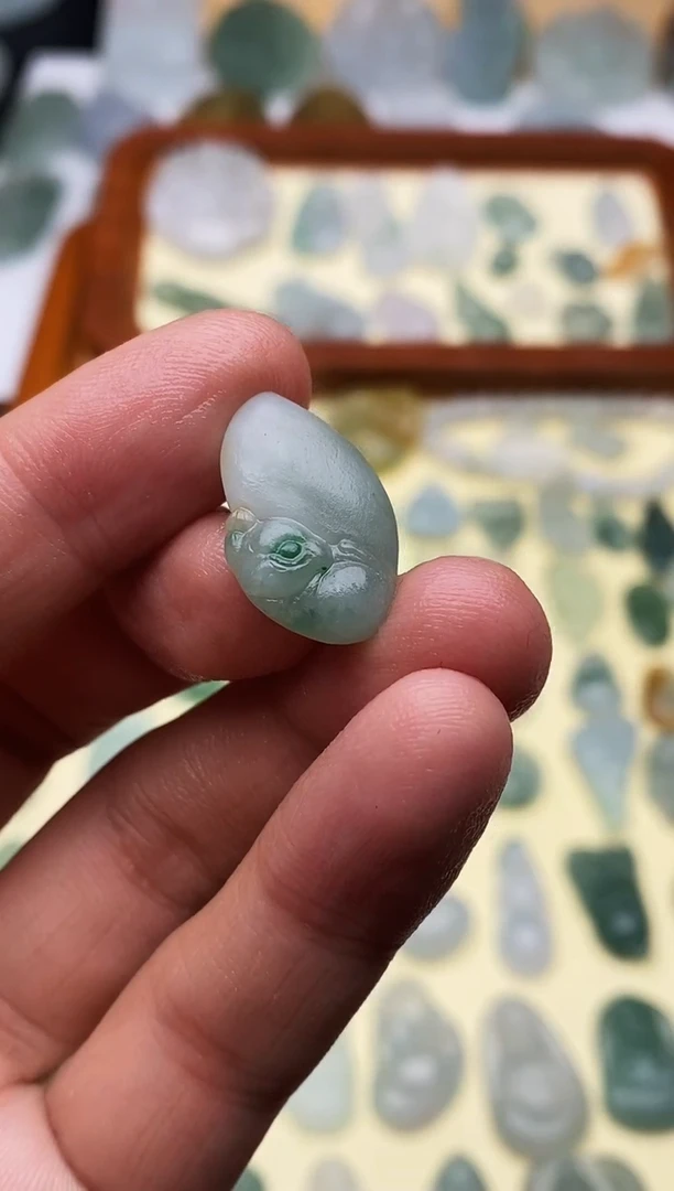定制翡翠未镶嵌天然缅甸A货翡翠