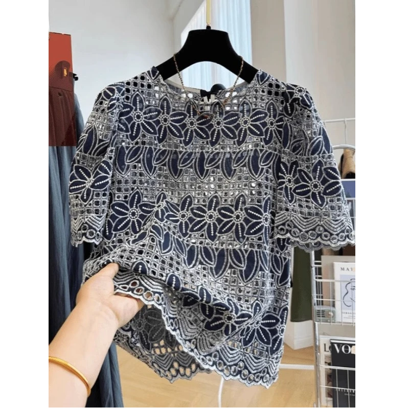 欧货高级感刺绣蕾丝镂空短袖t恤女2025夏季时尚减龄休闲上衣