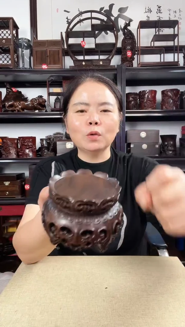 木新莲底座老李红木工艺品