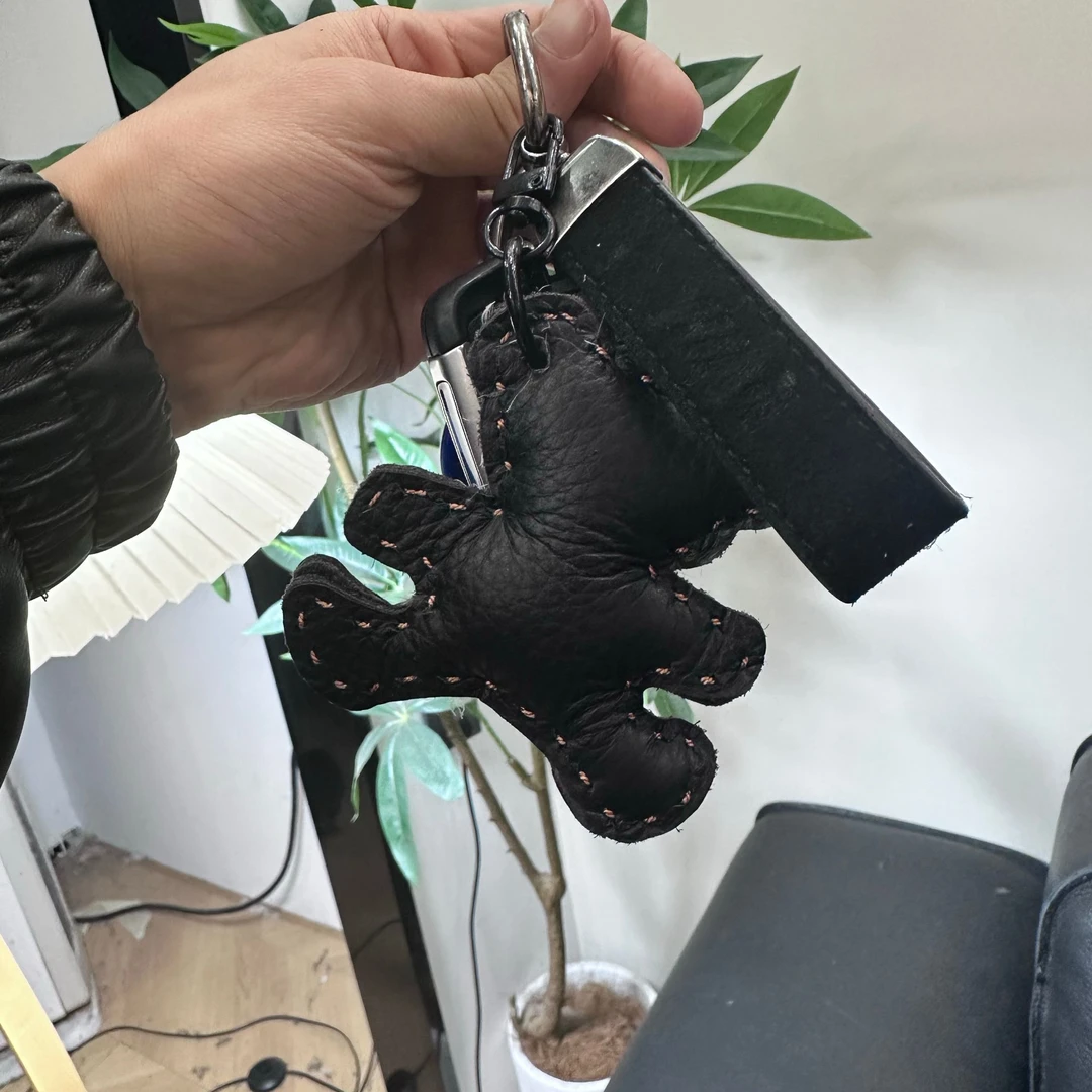 品牌牛皮钥匙扣半青全青牛皮挂件高级精致小玩偶男士女生钥匙扣