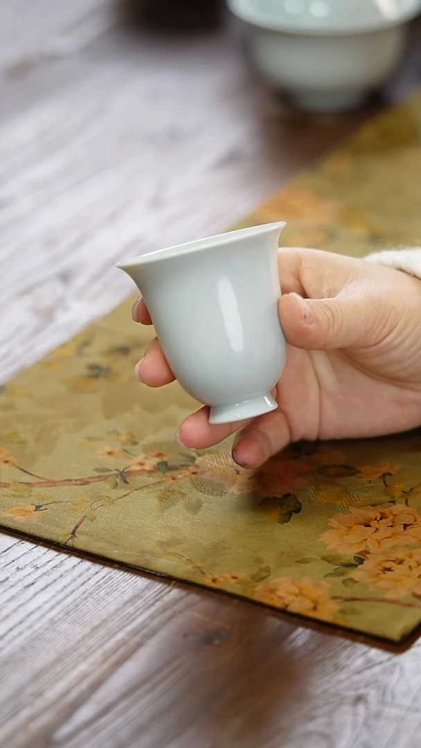 景德镇陶瓷茶器闻香杯