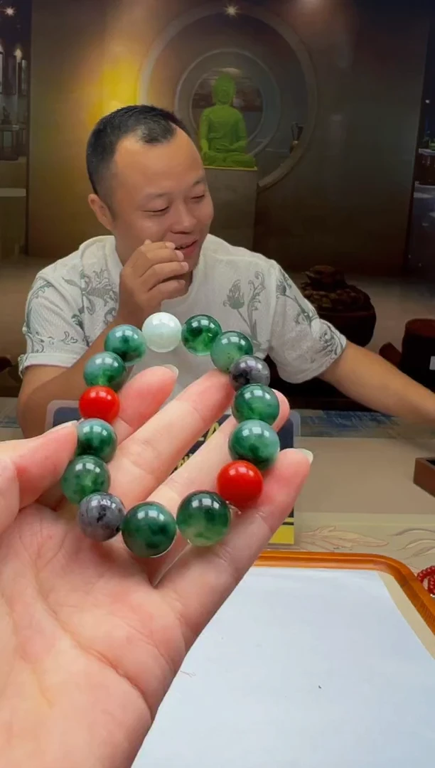 翡翠未镶嵌颈饰YY2025-8-19-40