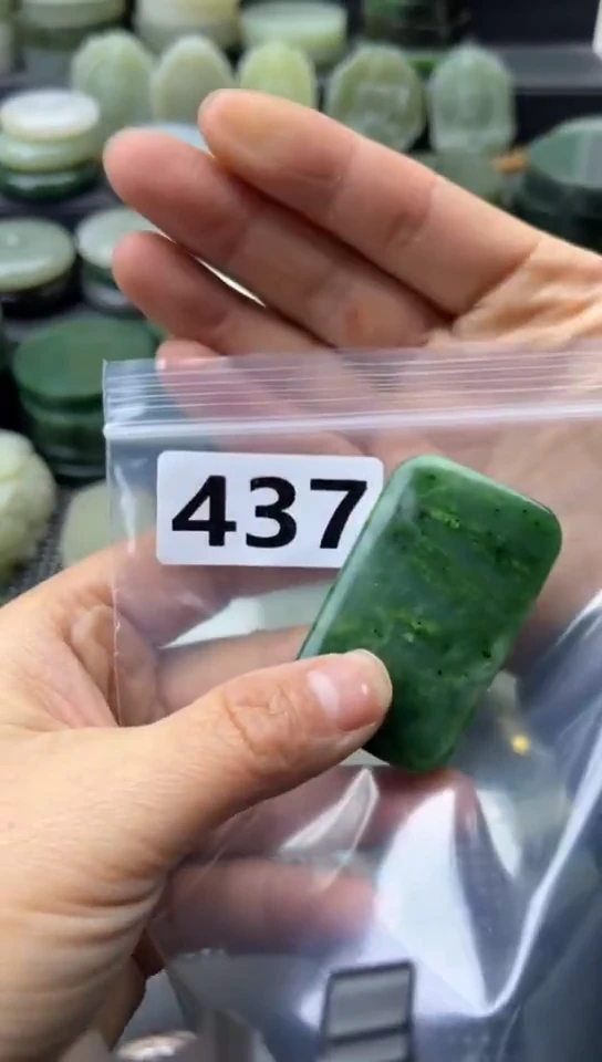 未镶嵌和田玉珠宝半成品牌子