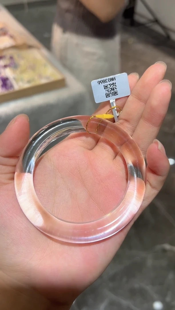 手镯未镶嵌水晶手镯