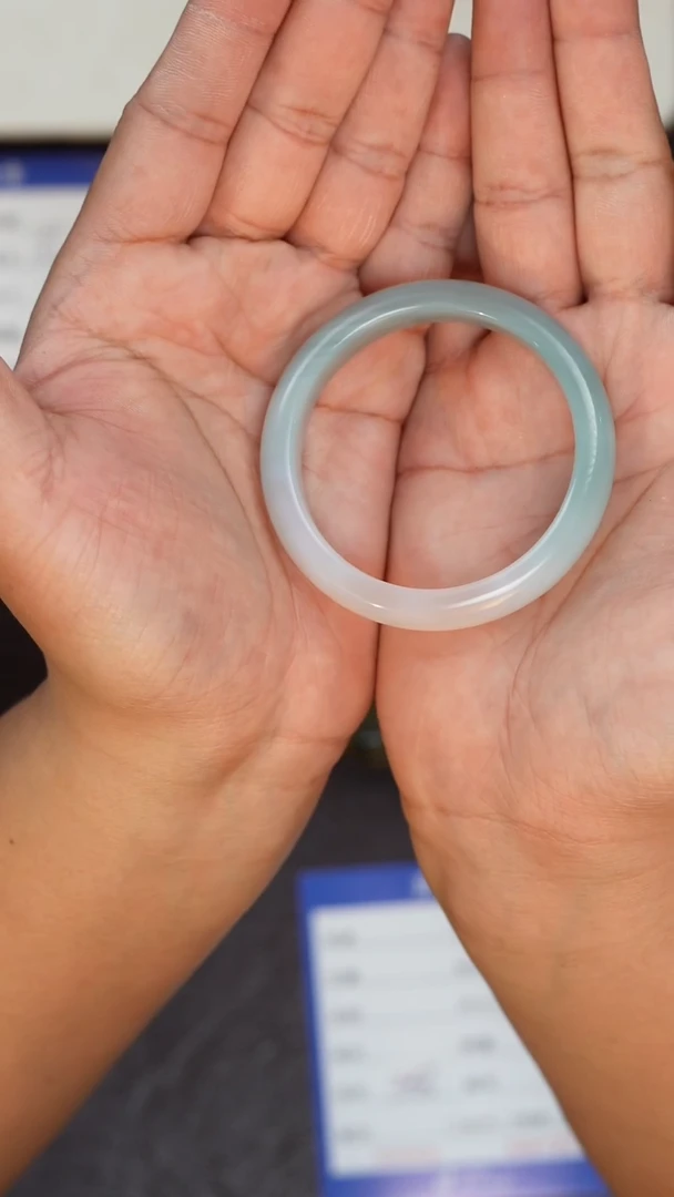 【闪购商品】玛瑙/玉髓手镯未镶嵌玛瑙手镯