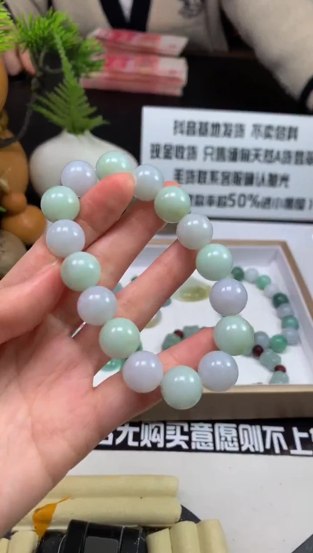 未镶嵌定制翡翠2****瓜---120311