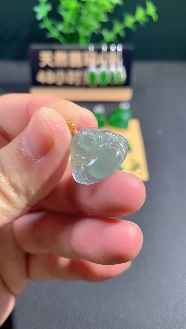 【闪购商品】翡翠颈饰18K金镶嵌翡翠