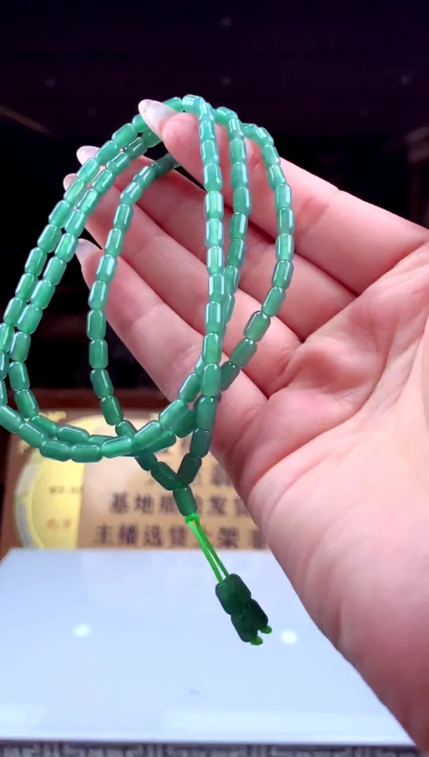 定制翡翠未镶嵌天然翡翠（拍一发一）