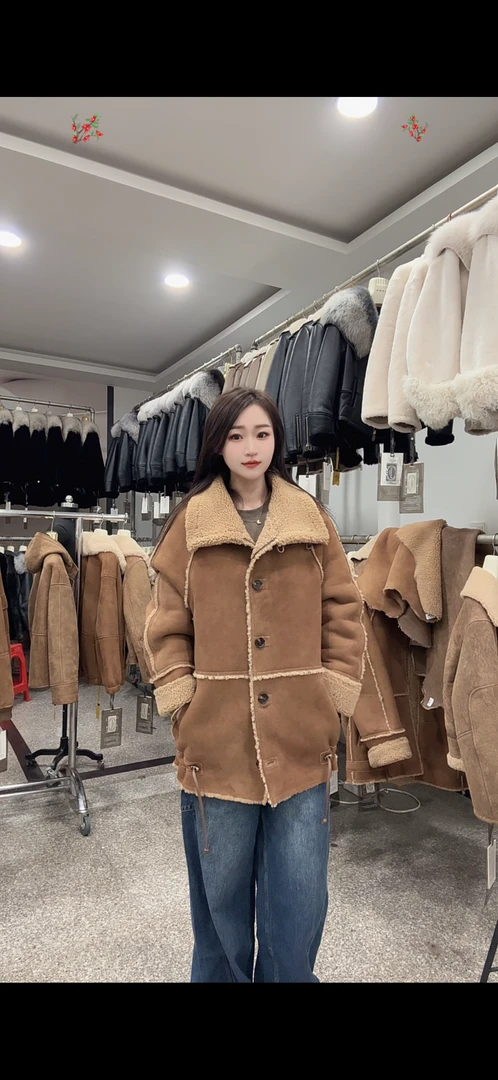 「依然Y.R」冬季新款天然皮毛一体保暖修身女士外套新款33186