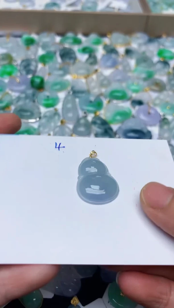 【闪购商品】翡翠颈饰18K金镶嵌天然翡翠A货