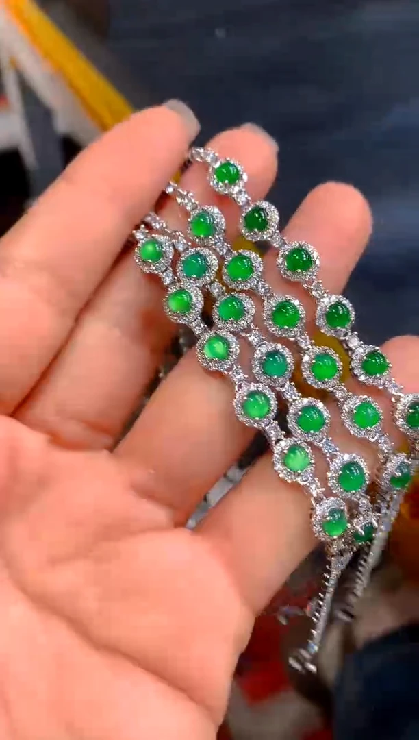 【闪购商品】定制翡翠未镶嵌7-多样性发货（发其一）