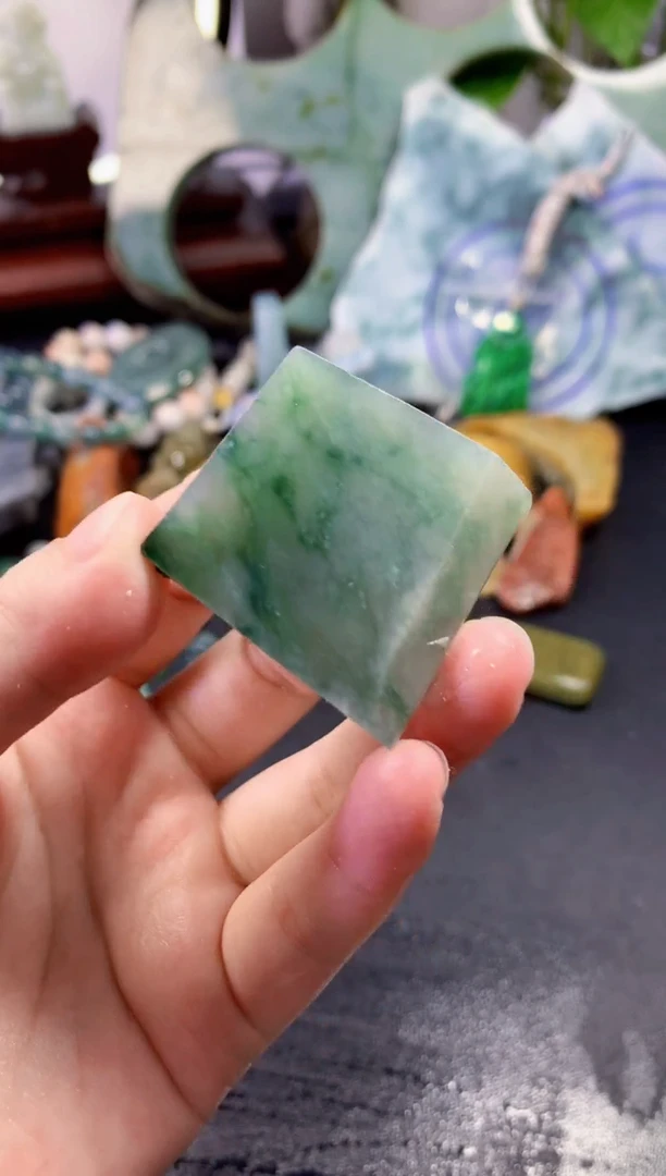 翡翠未镶嵌颈饰蓬**妙003天然翡翠