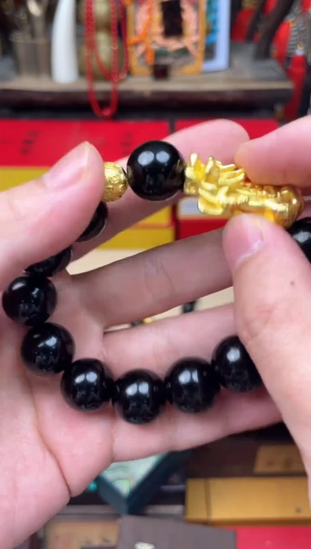 玛瑙/玉髓手串未镶嵌---------------黑貔貅