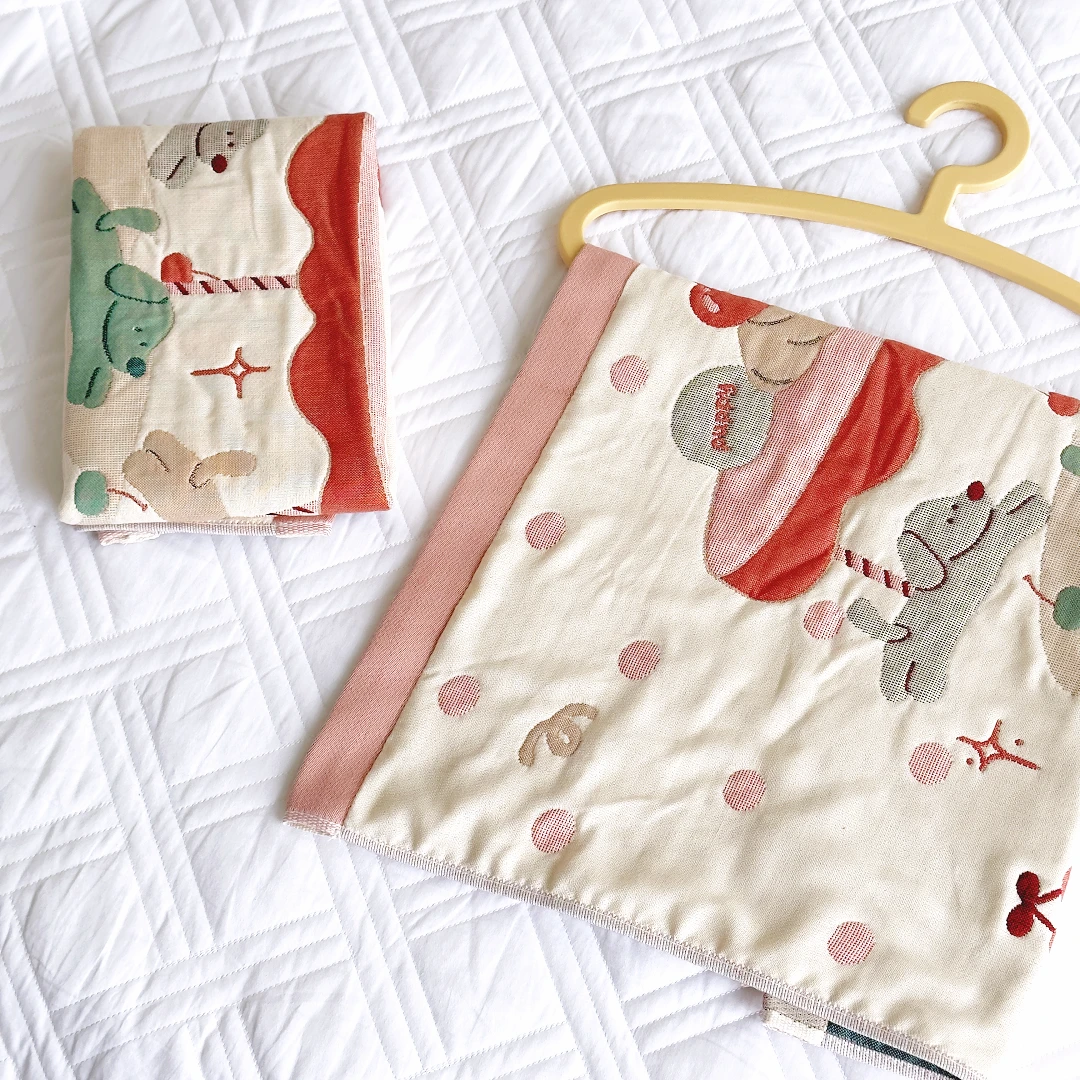 【京かわ会社】纯棉纱布枕巾 十层加厚一对装枕头巾 旋转木狗