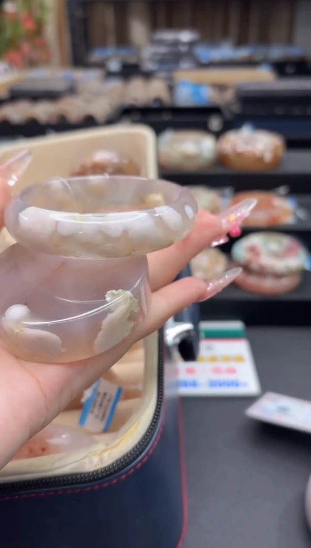 未镶嵌手镯石英质玉19(60圈赠送镯心)