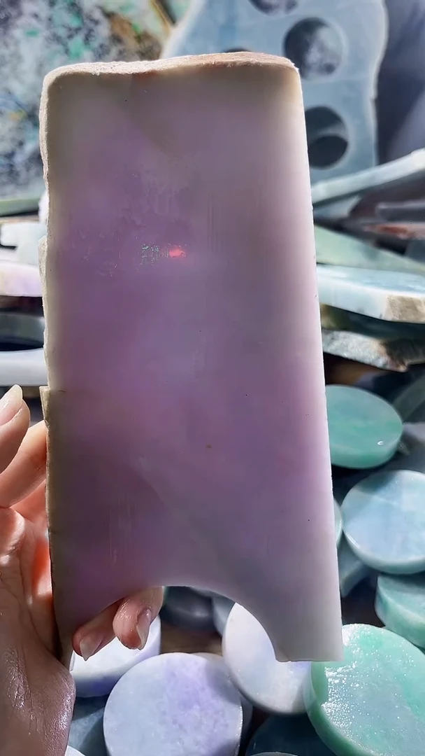 翡翠裸石 缅甸翡翠A货晴6673