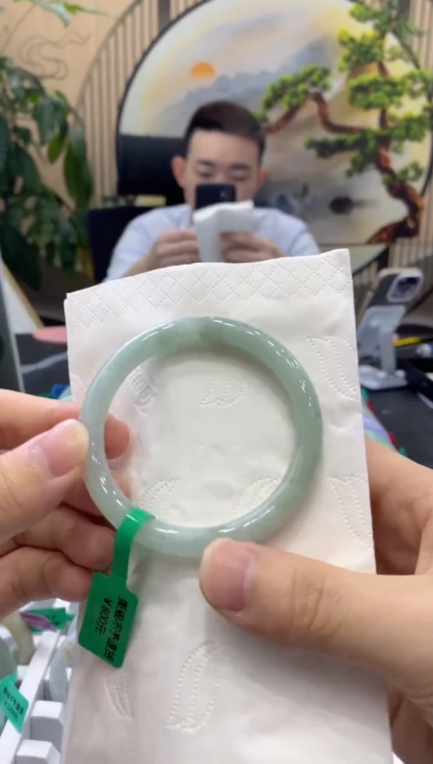 翡翠手镯未镶嵌0000005905