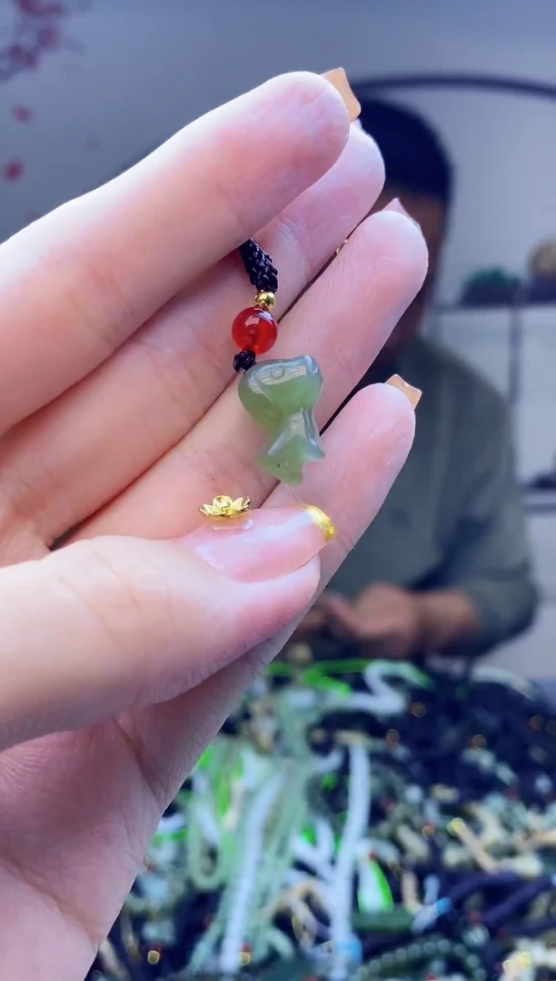 颈饰未镶嵌和田玉多样性发拍一发一