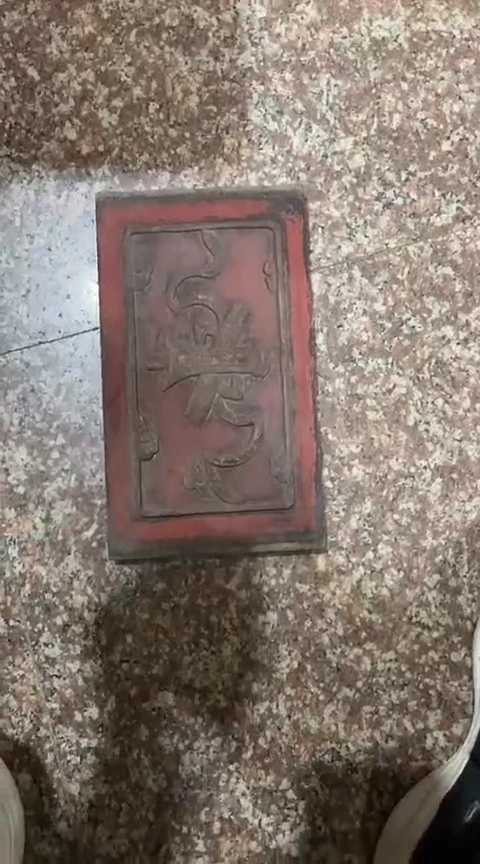 【闪购商品】香榧木一个孤品木雕20