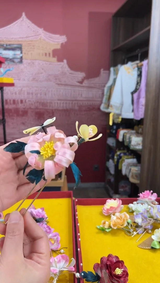 【闪购商品】刺绣非遗绒花（发饰）