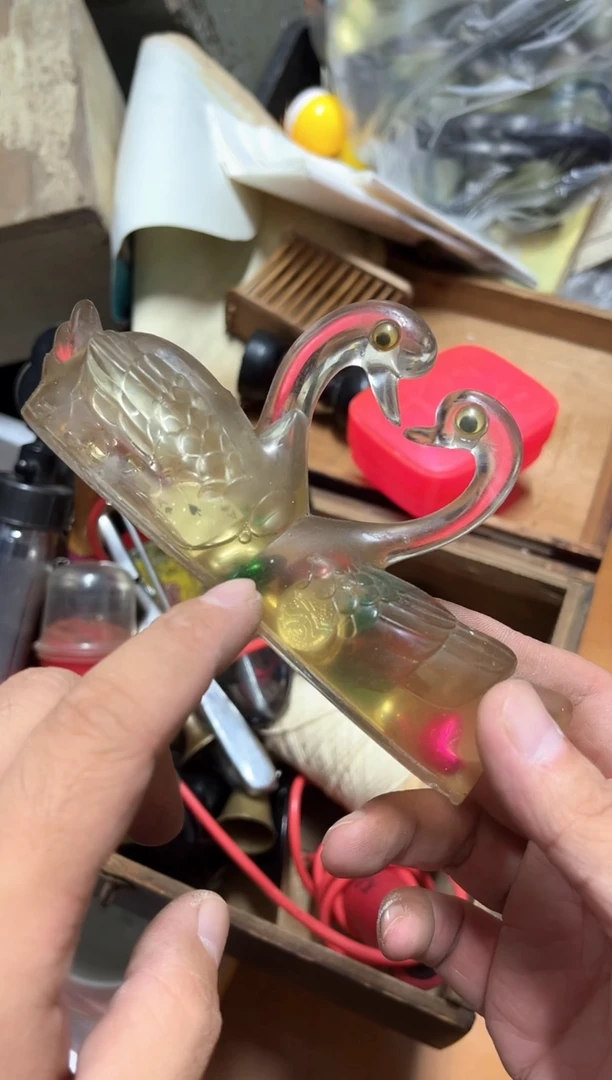 琉璃手工艺品明*?摆件