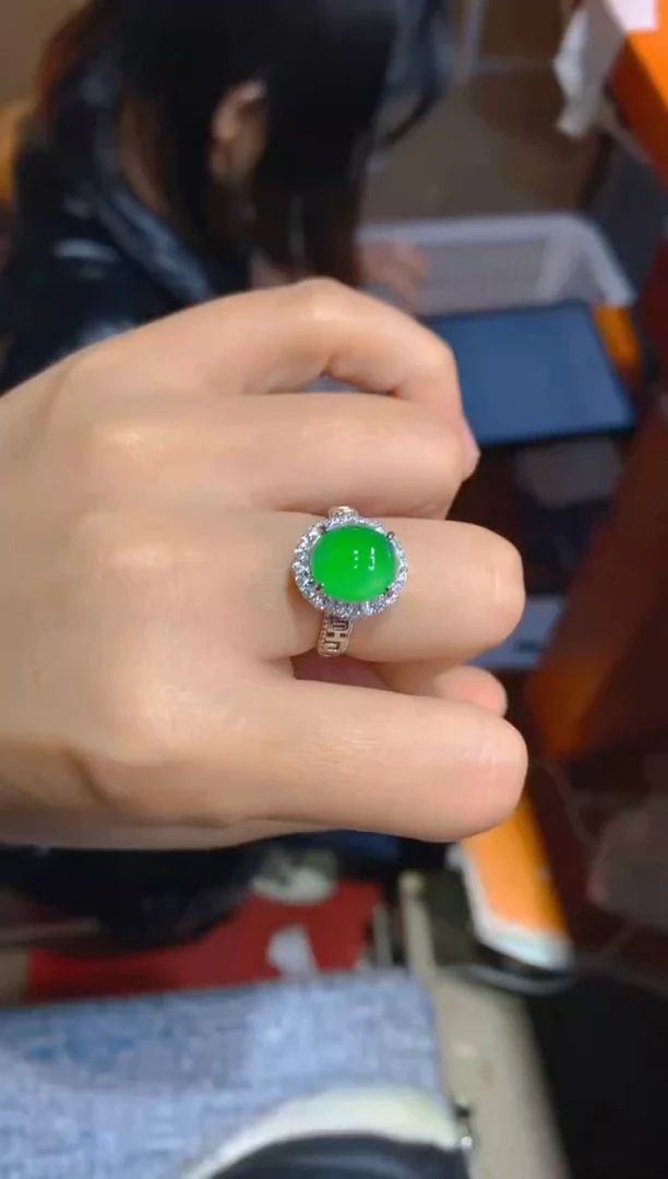 【闪购商品】定制翡翠未镶嵌38多样性发货（发其一）