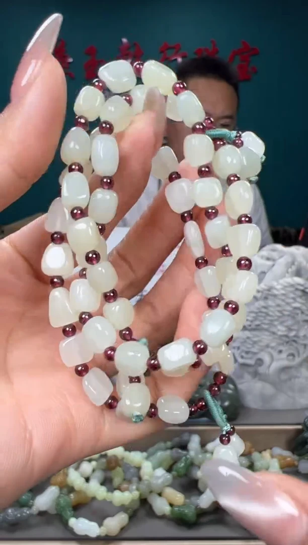 和田玉未镶嵌颈饰和田玉多样性发货拍一发一