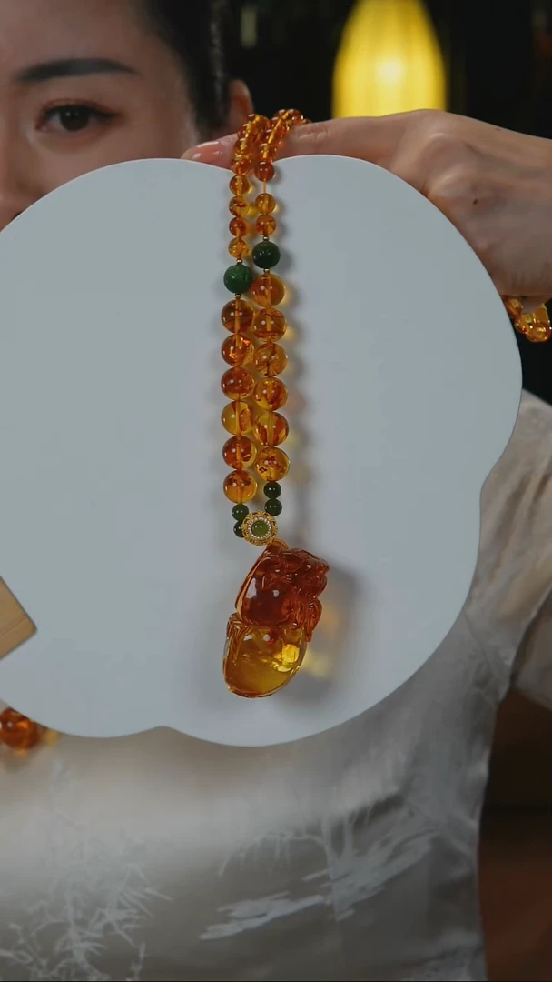琥珀（花珀）项链未镶嵌花珀貔貅
