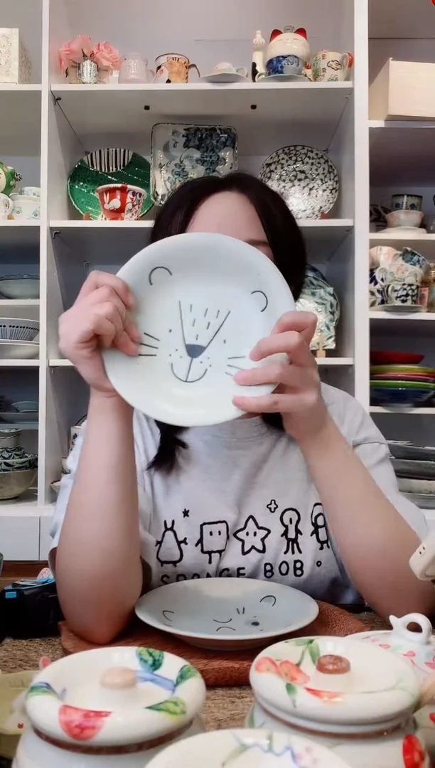 陶瓷粗陶狮子小盘16.5cm