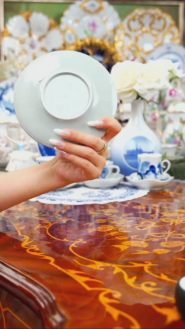 骨瓷米多家中古瓷器如图所示79