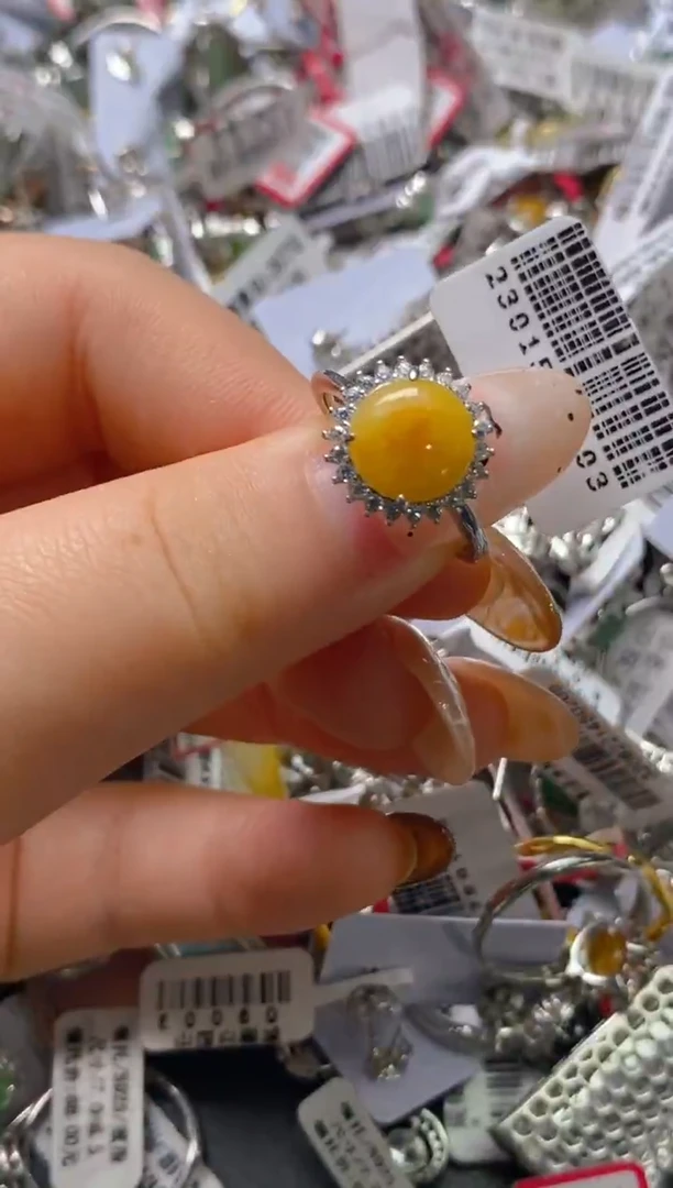 银S925镶嵌戒指翡翠百内无证书