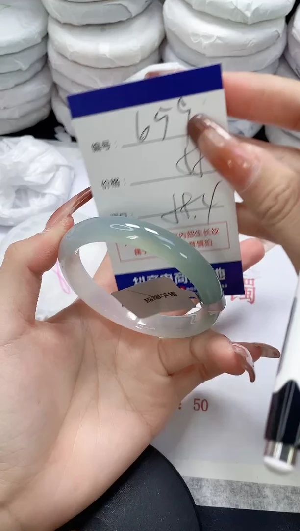 未镶嵌手镯玛瑙/玉髓659