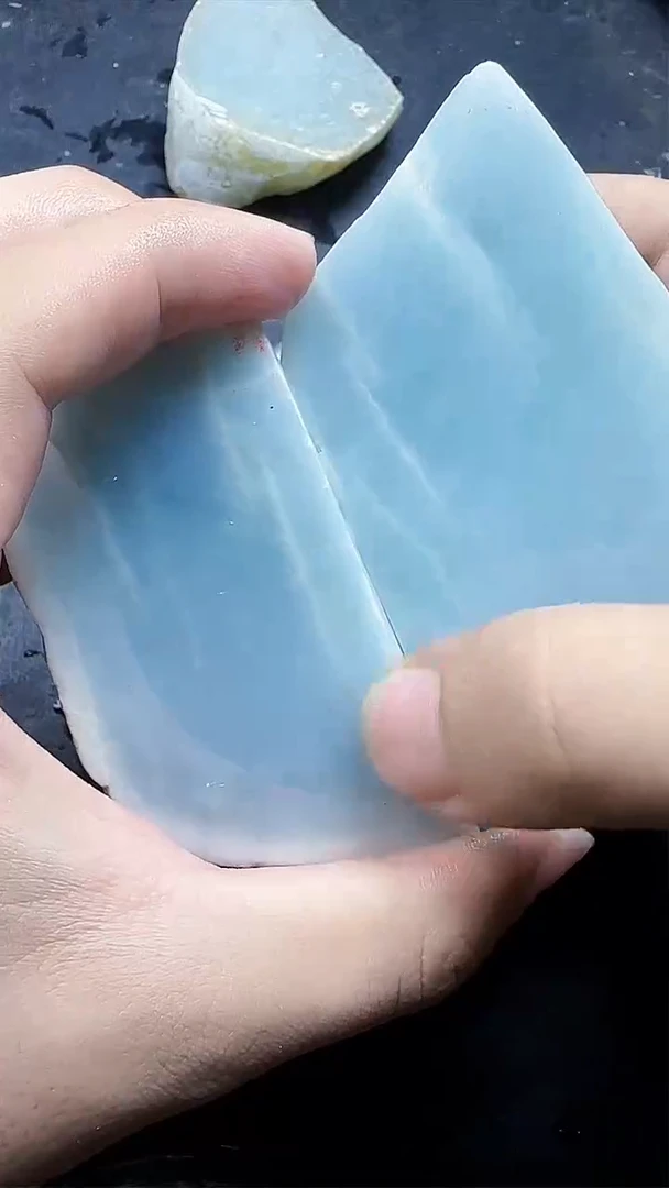 翡翠未镶嵌颈饰110翡翠