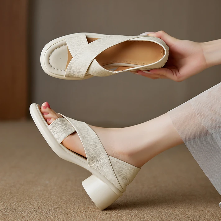 头层羊皮/5.5cm遮肉神器真皮圆头交叉带露趾鱼嘴凉鞋两穿中跟凉拖