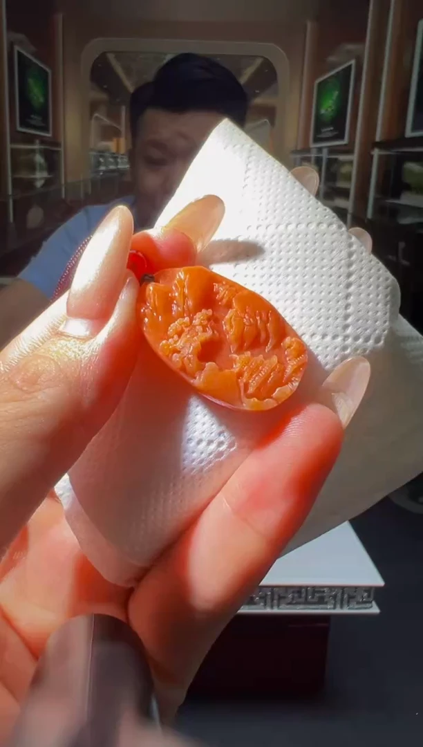 翡翠未镶嵌颈饰0969602395