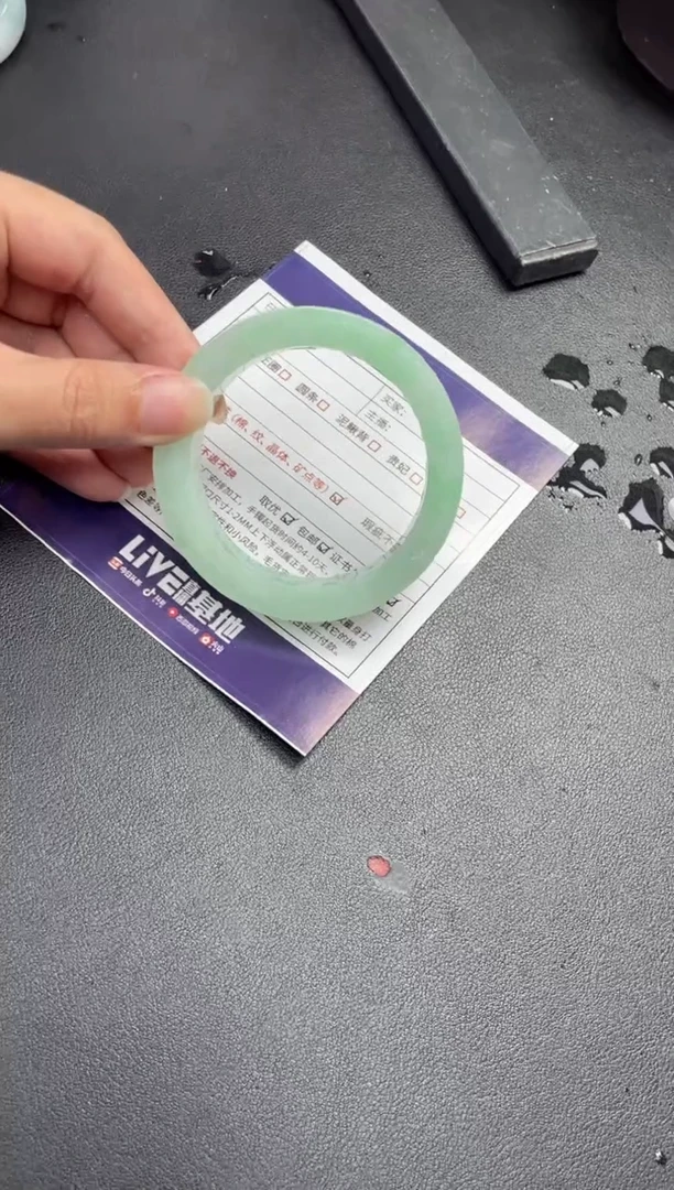 未镶嵌手镯定制翡翠横*笑定制手镯ADL3/DZS