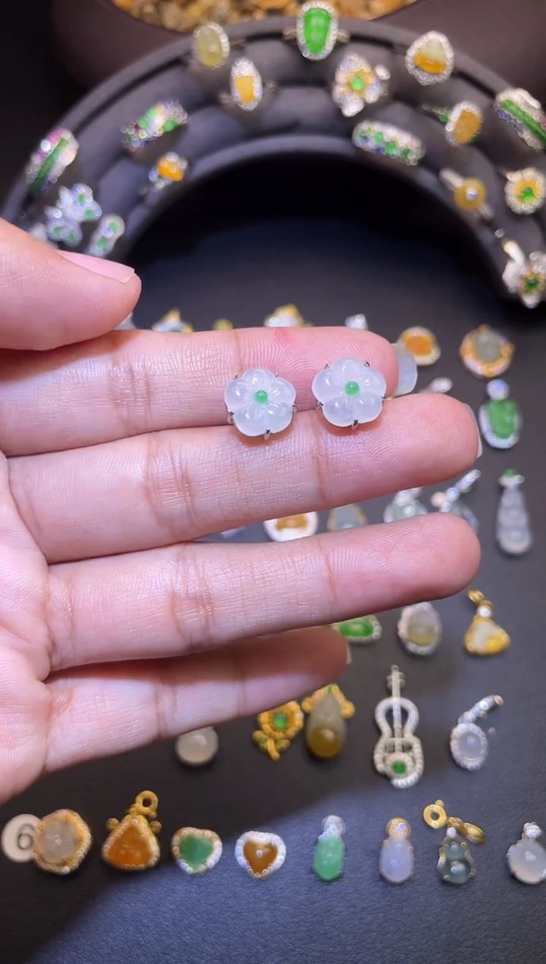 吊坠(不含链)银S925镶嵌翡翠1