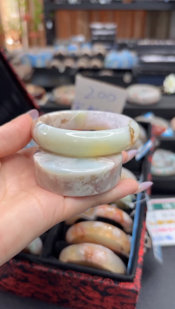 未镶嵌手镯石英质玉C43(56圈赠送镯心)