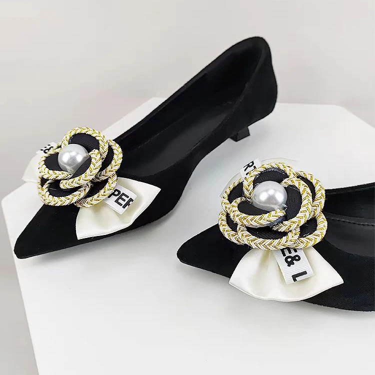 2025新款小香风山茶花猫跟单鞋女法式气质尖头浅口绒面3cm低跟鞋