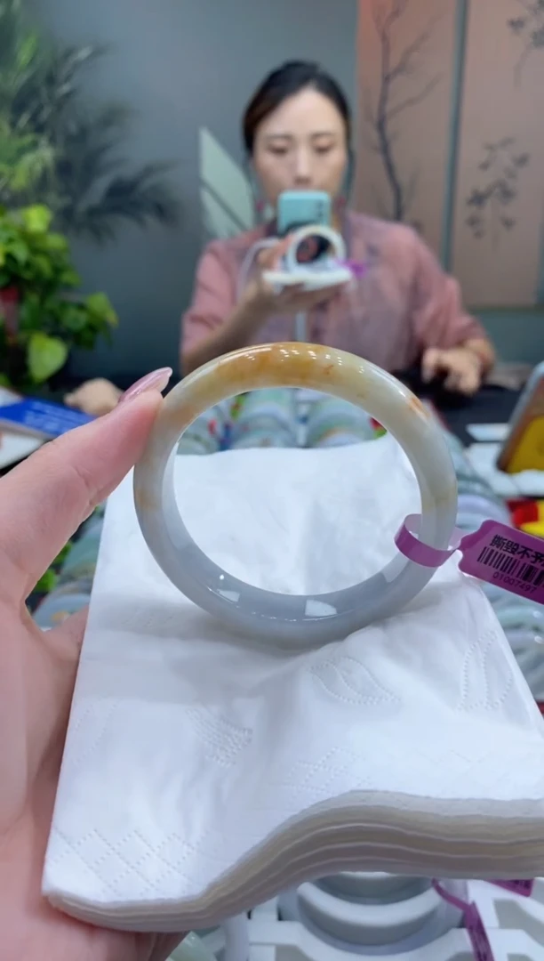 未镶嵌手镯翡翠000039507