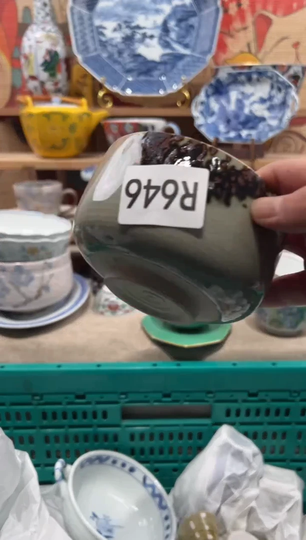 瓷片痴****士瓷片-------R646