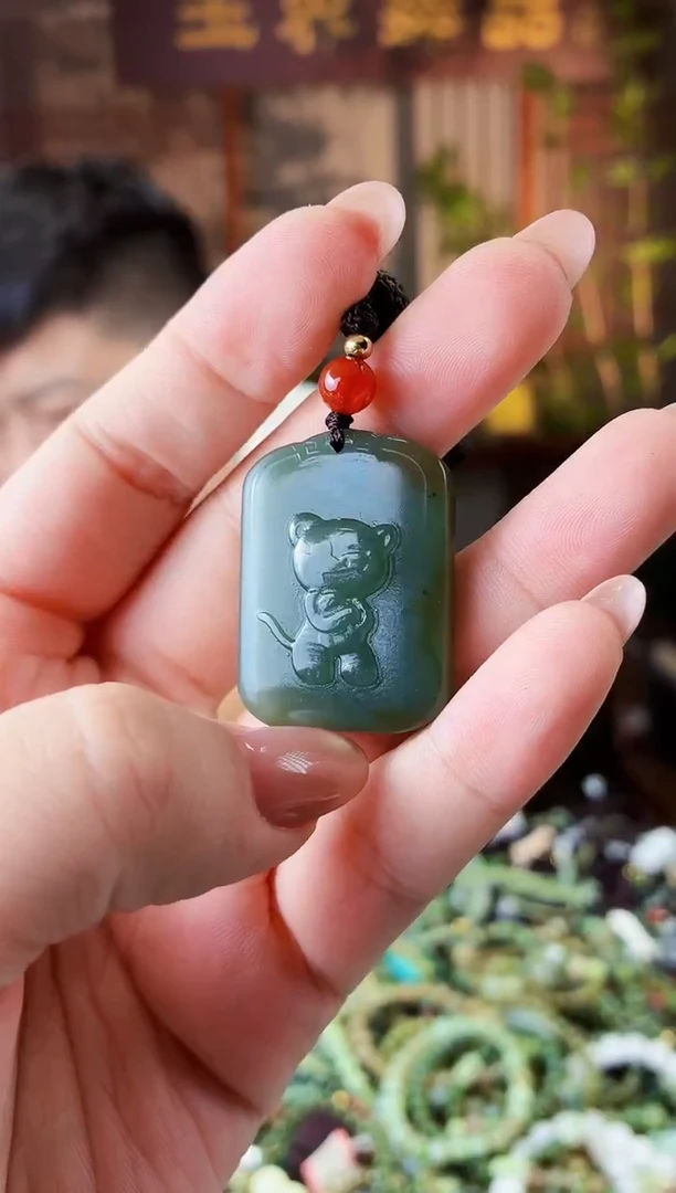 未镶嵌和田玉挂件多样性发货拍一发一