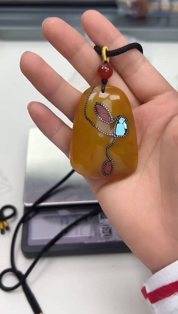 裸石琥珀未镶嵌琥珀蜜蜡吊坠