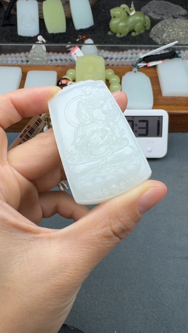 颈饰未镶嵌和田玉2