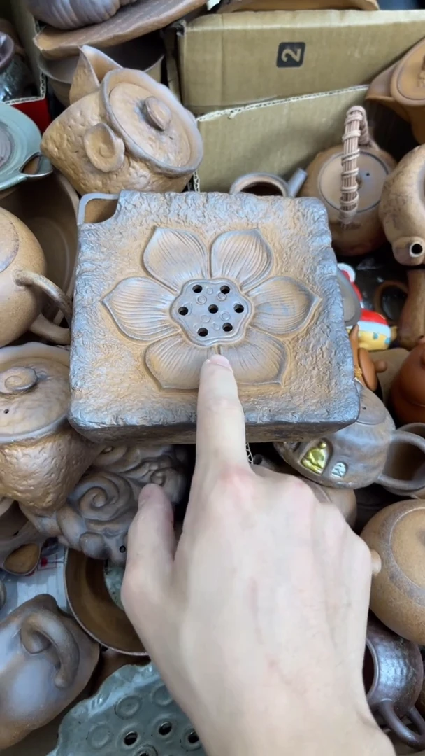 岩泥茶器-0000000000方莲花