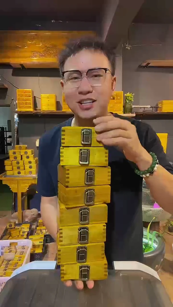 木金丝楠木制品11.5*7*4.5盒子一个