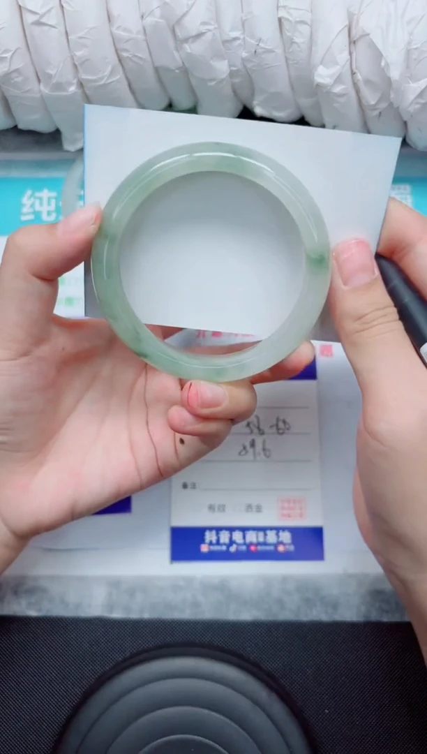 未镶嵌手镯石英质玉283-59