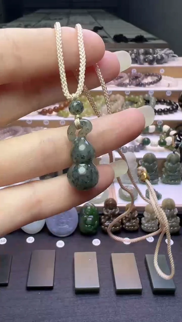 颈饰未镶嵌和田玉66号链接