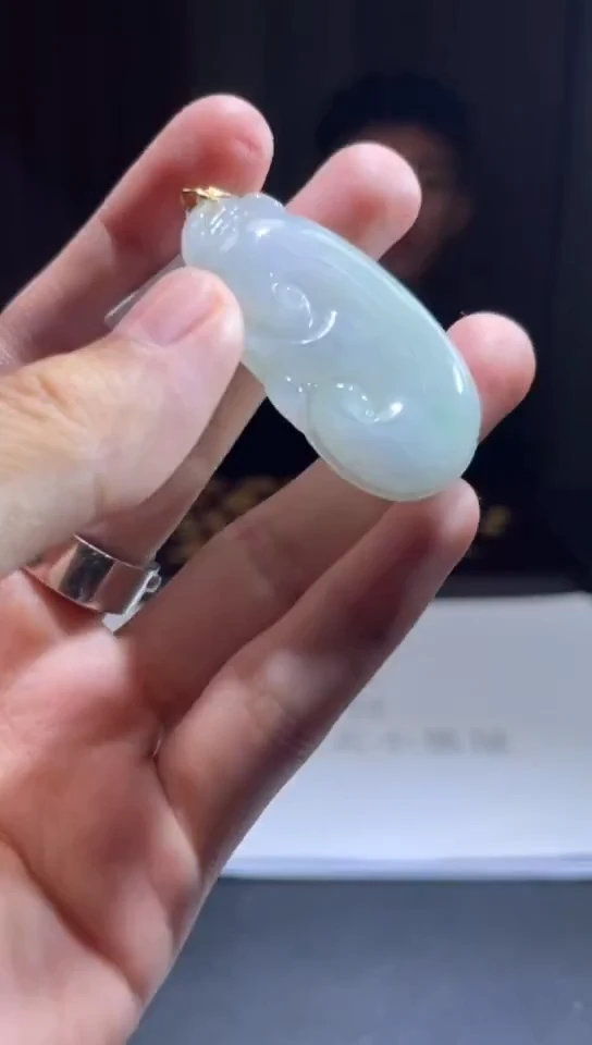 18K金镶嵌挂件翡翠翡翠A货